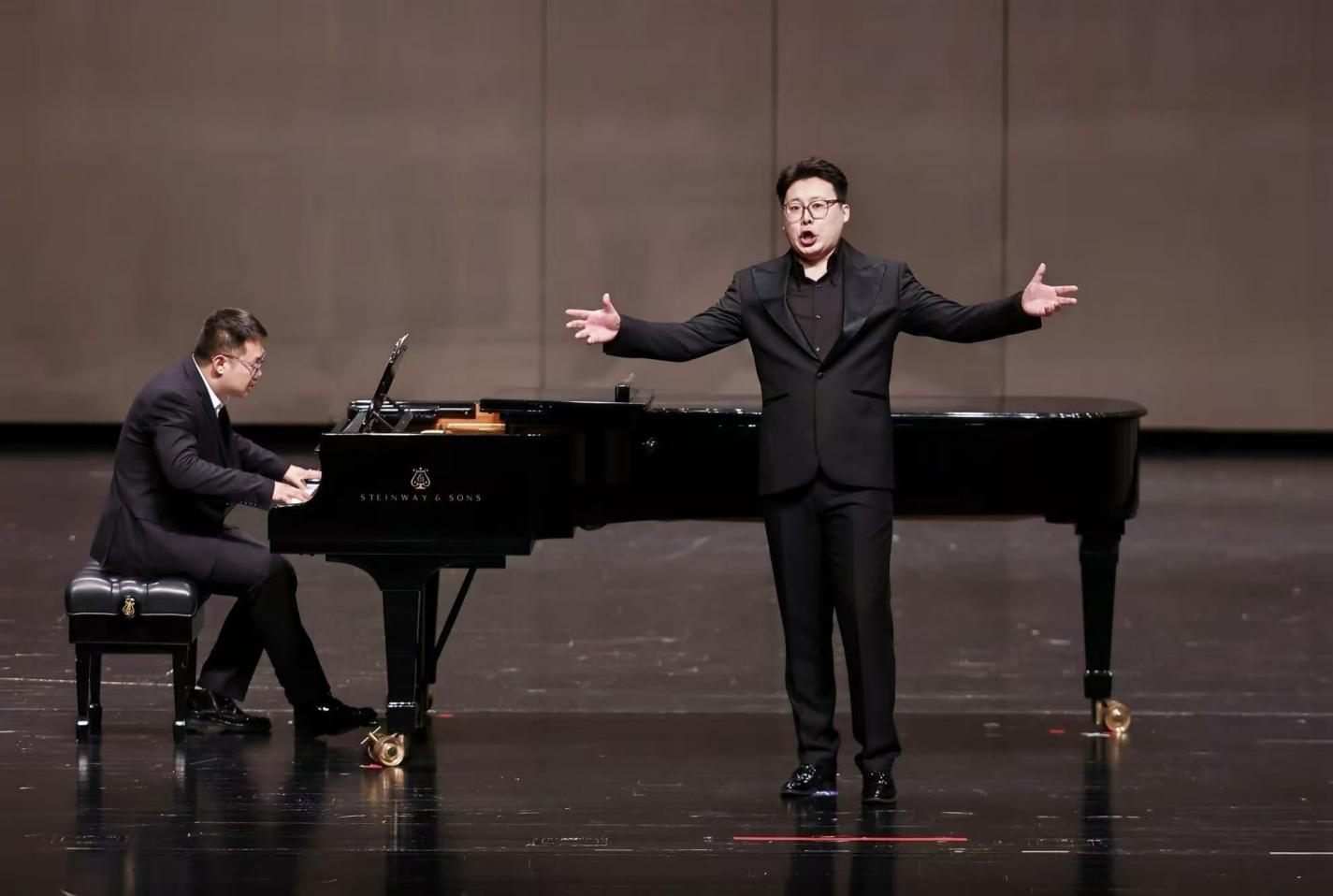 陈茂臻在第十五届中国音乐金钟奖声乐(美声、民族)比赛广西选拔赛决赛中获奖2